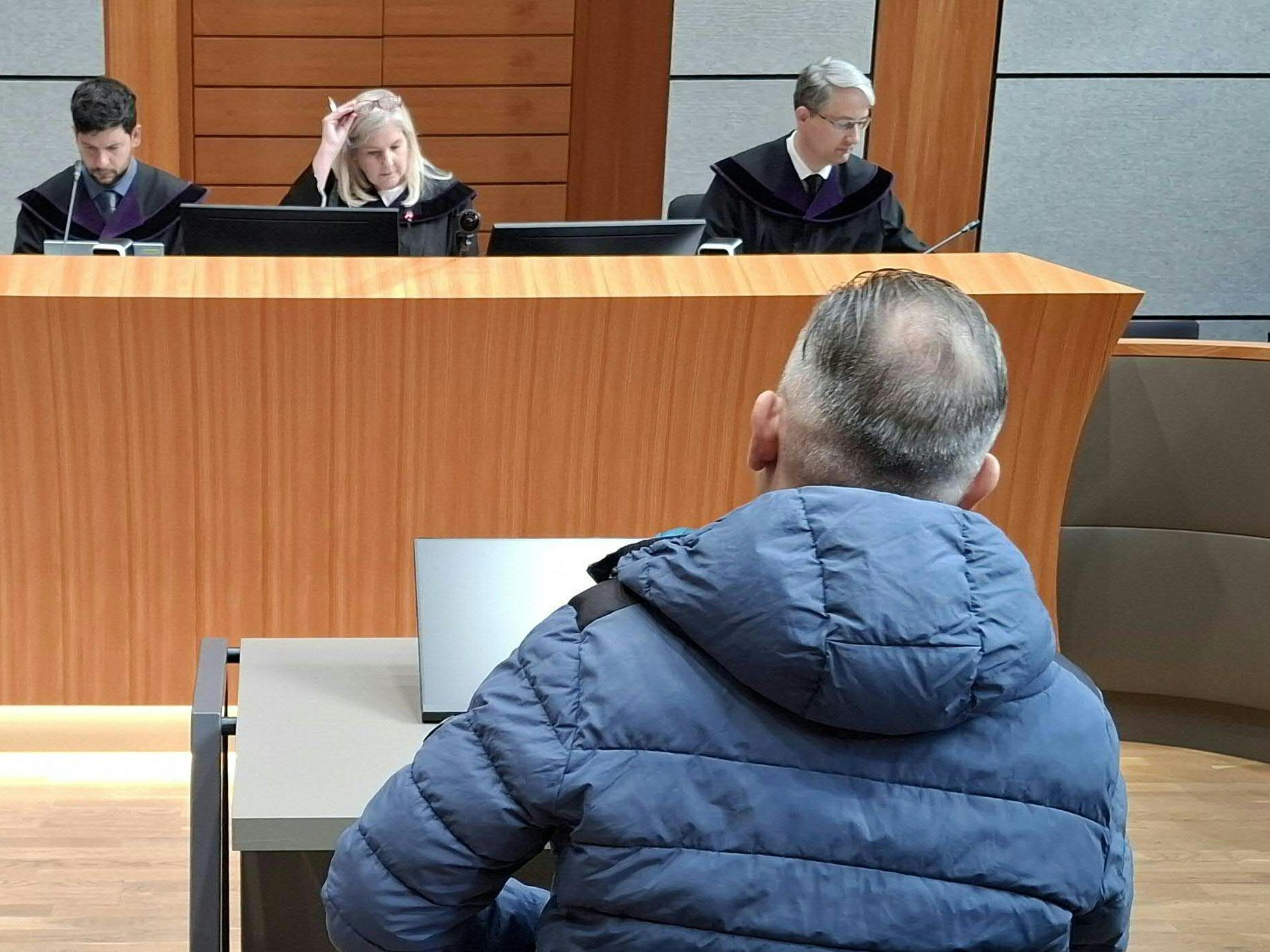 Streit mit Mutter – dann tötete er sie mit mindestens 22 Schlägen Streit mit Mutter – dann tötete er sie mit mindestens 22 Schlägen