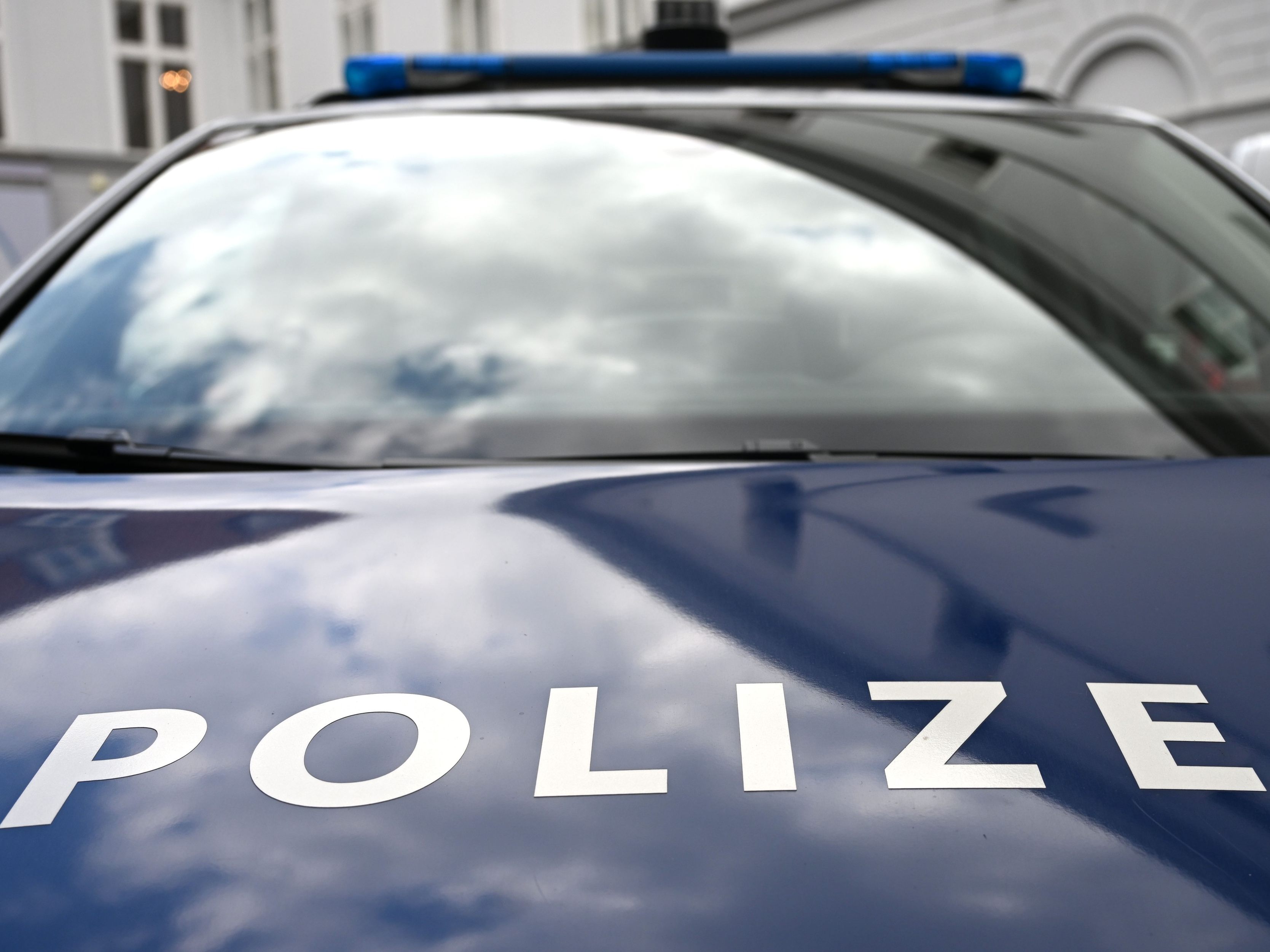 Ein wegen Geldwäsche international gesuchter Schwede wurde in Wien festgenommen. Ein wegen Geldwäsche international gesuchter Schwede wurde in Wien festgenommen.