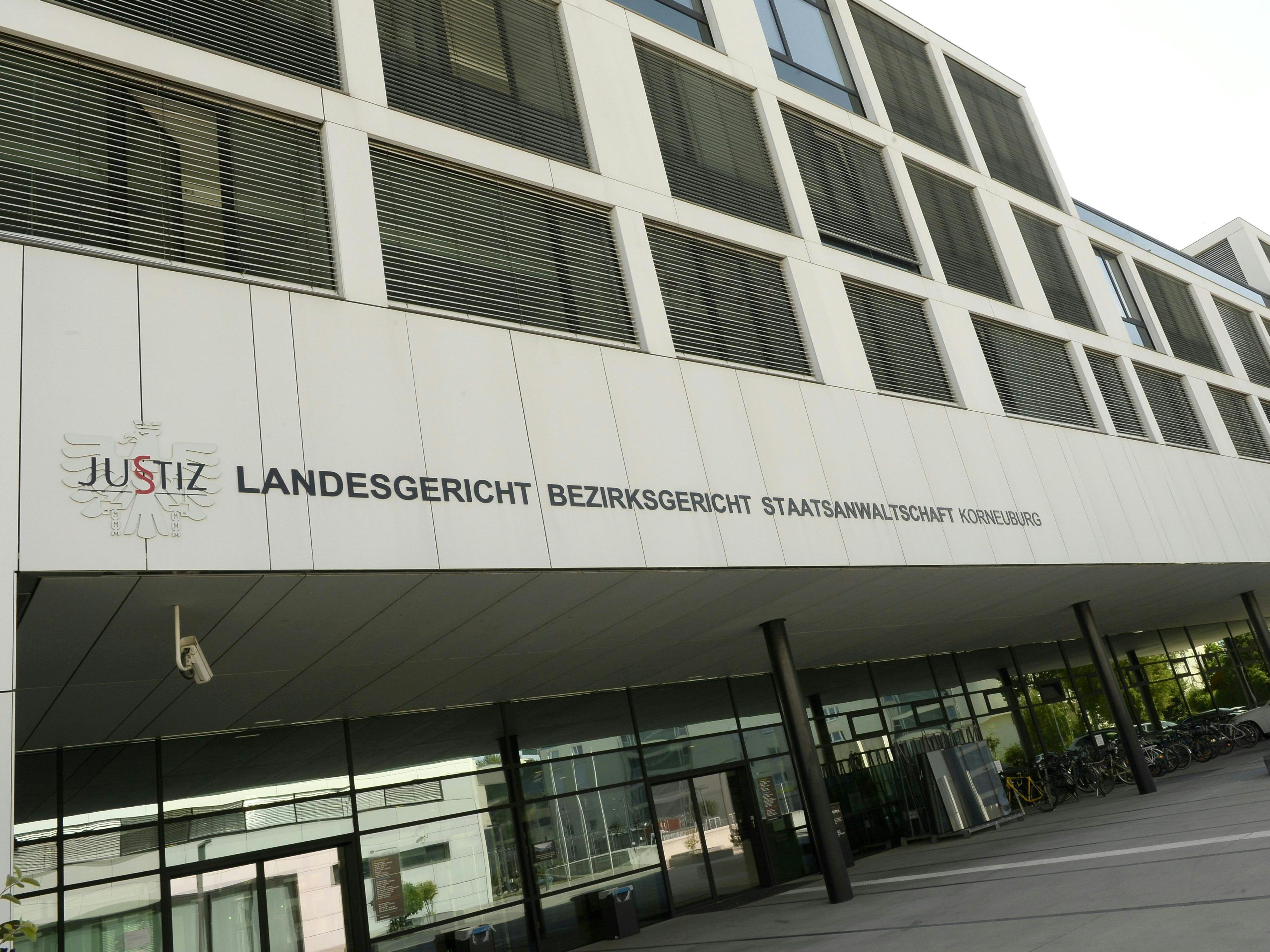 Der Jugendliche musste sich am Landesgericht Korneuburg verantworten. Der Jugendliche musste sich am Landesgericht Korneuburg verantworten.