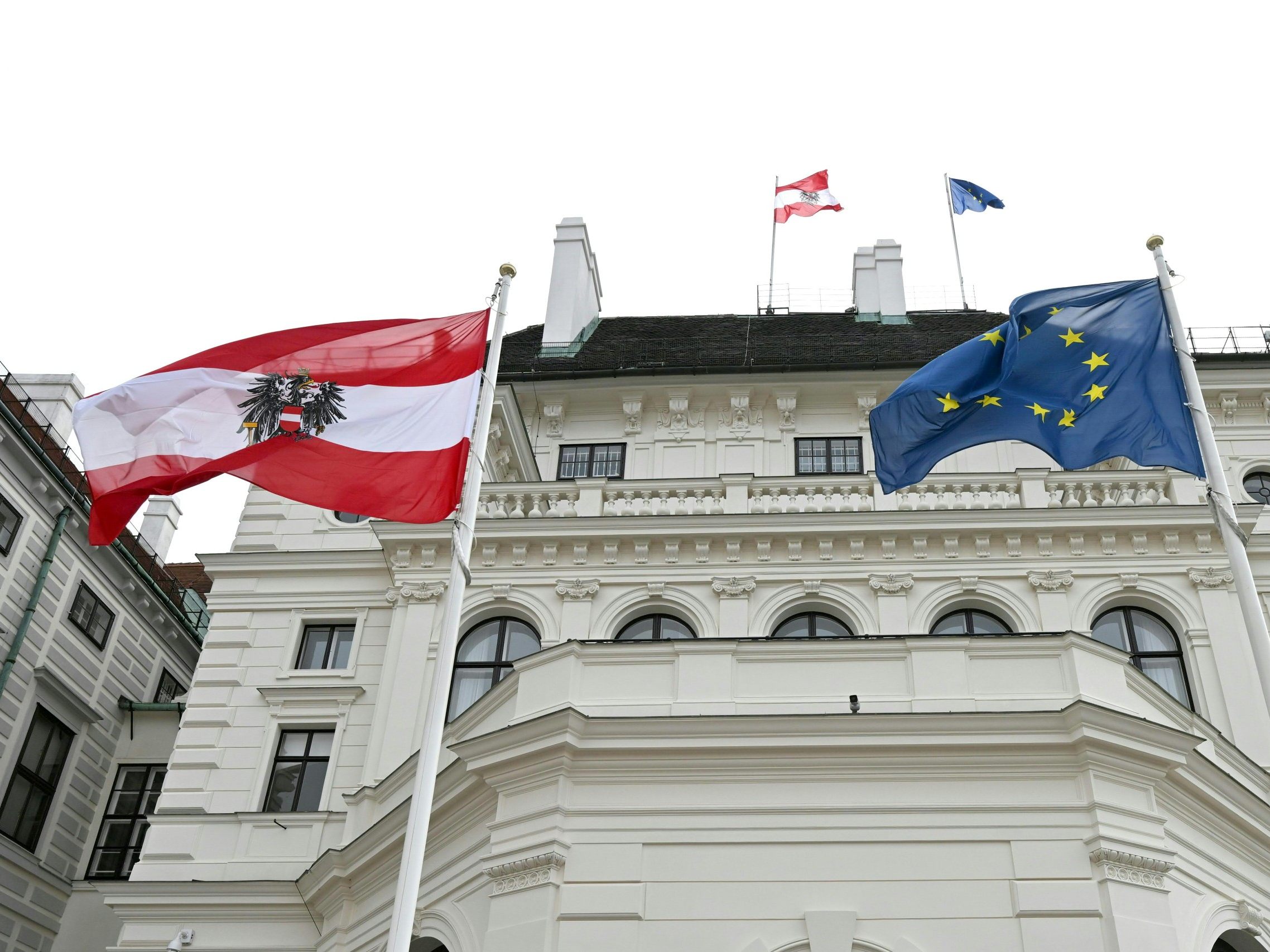 Die EU-Kommission genehmigte 516 Mio. Euro aus dem EU-Aufbauplan für Österreich. Die EU-Kommission genehmigte 516 Mio. Euro aus dem EU-Aufbauplan für Österreich.