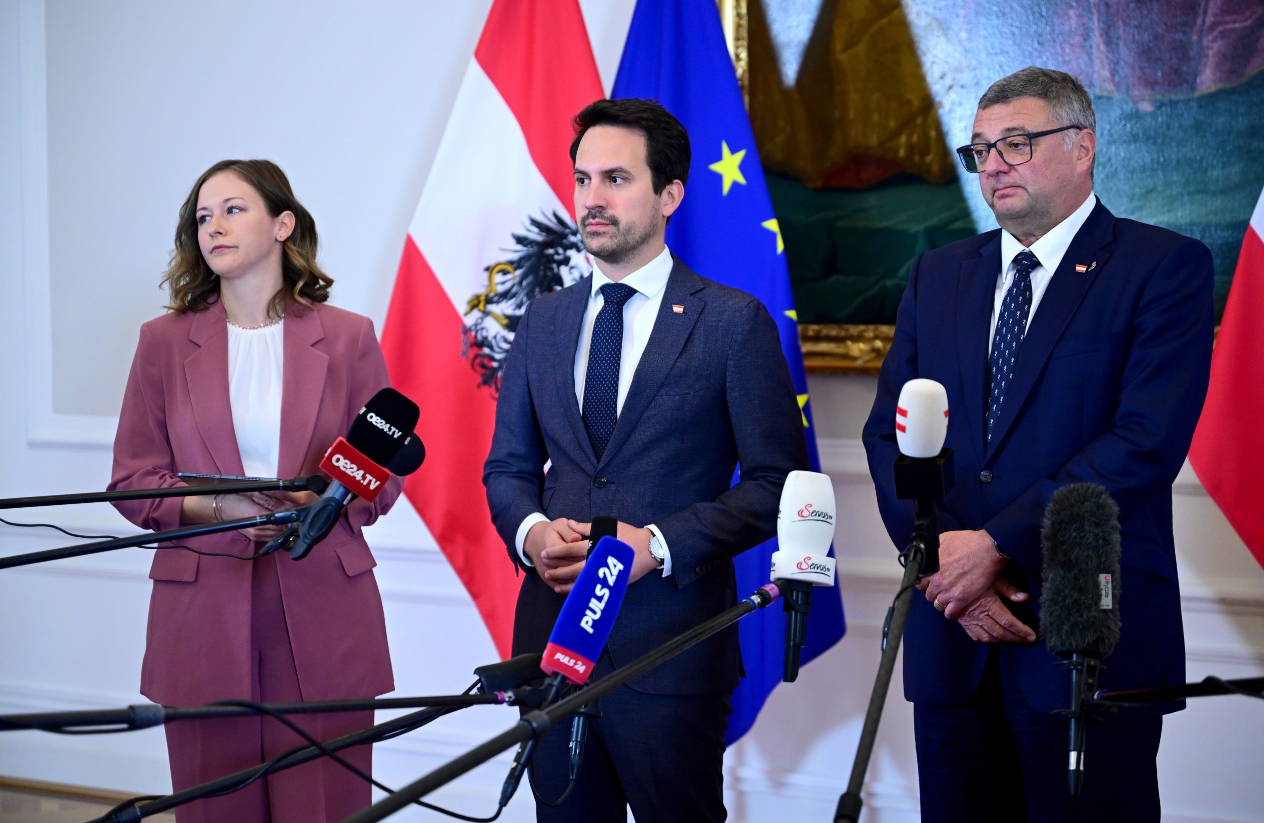 V Avstriji bo za dijake pred opustitvijo šolanja obvezen pogovor