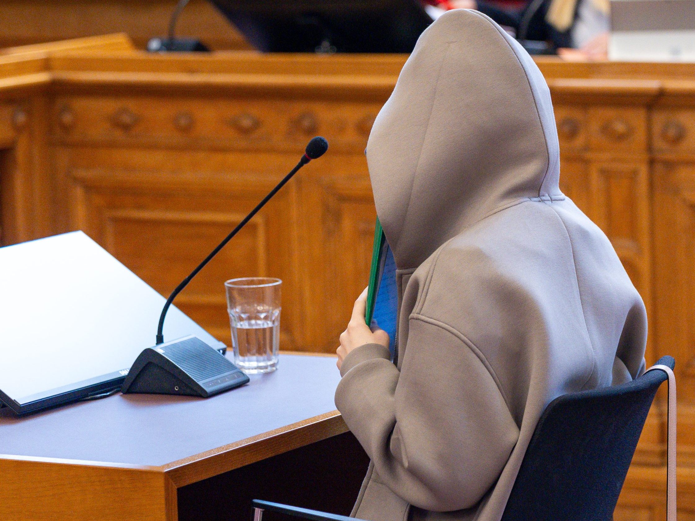 24 Monate bedingte Haft für die Salzburger IS-Rückkehrerin Maria G.