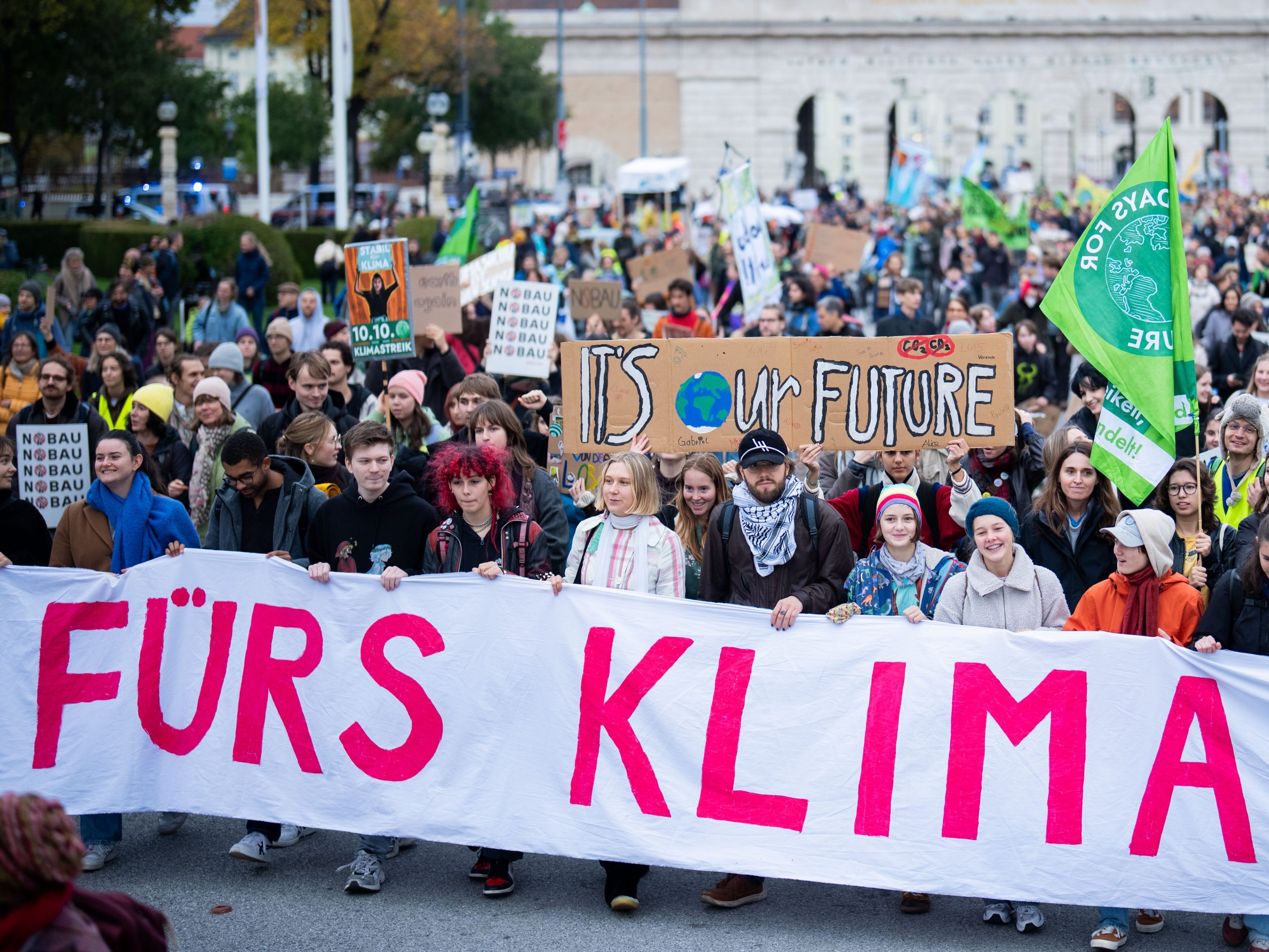 In Wien fand ein Großstreik von Fridays For Future zum Thema "Klimaschutzgesetz - wenn dann richtig!" statt.