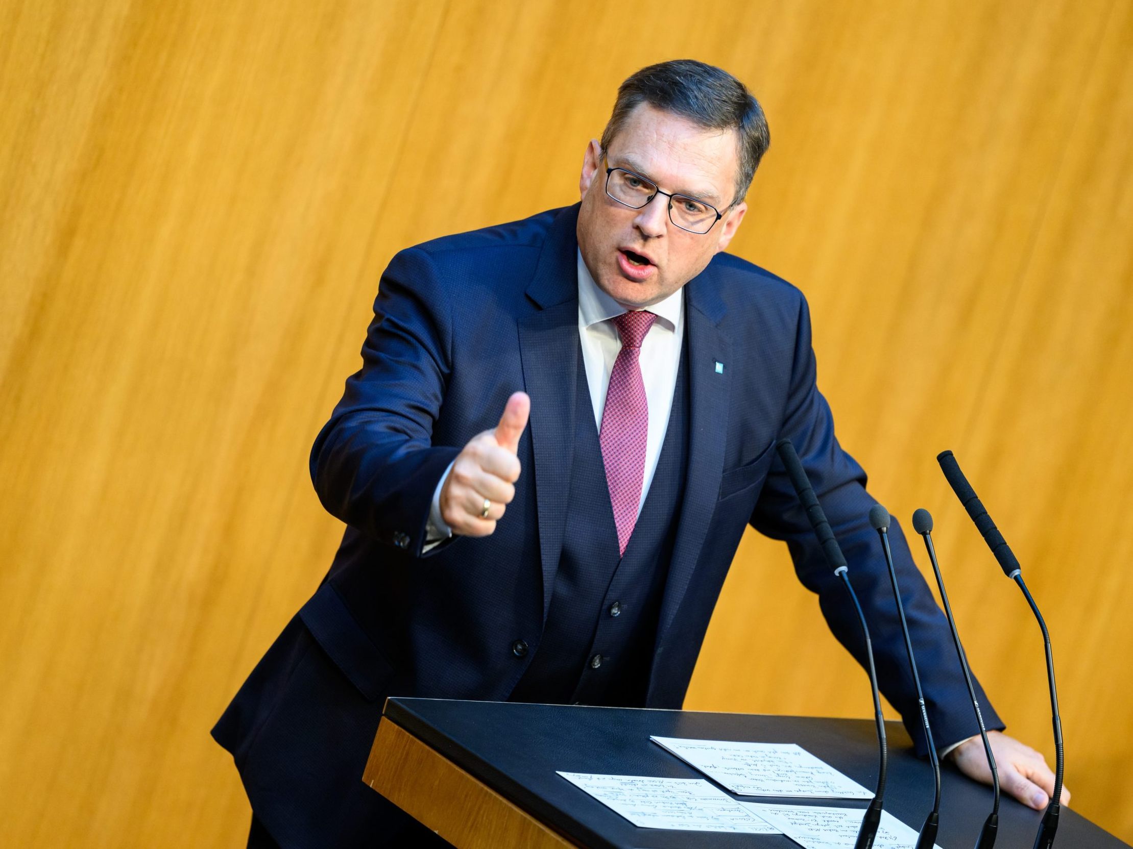 ÖVP-Klubobmann Wöginger muss am Dienstag in Linz vor Gericht.