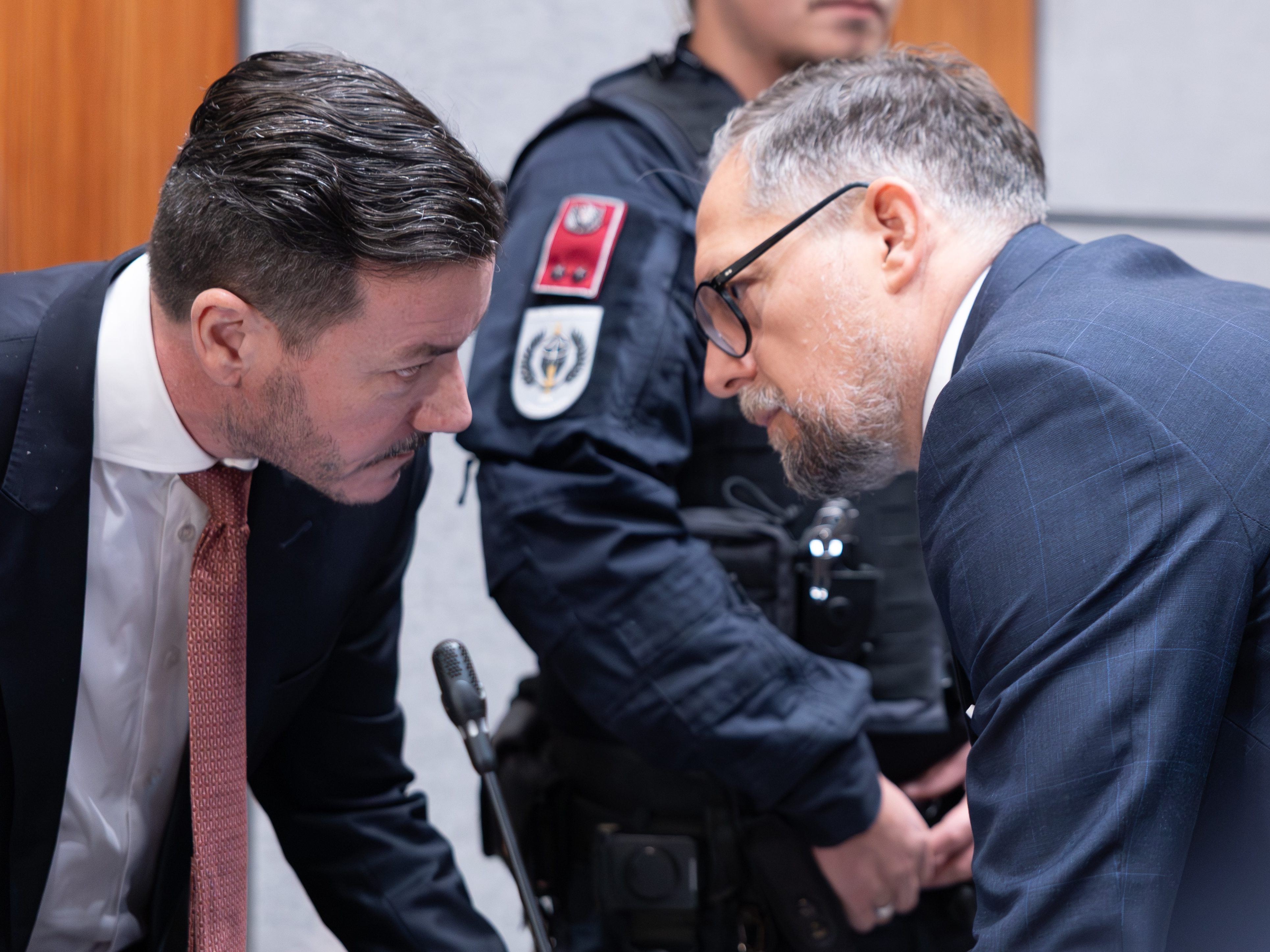 Benko-Verteidiger Wess bringt Rechtsmittel gegen das Urteil ein. Benko-Verteidiger Wess bringt Rechtsmittel gegen das Urteil ein.