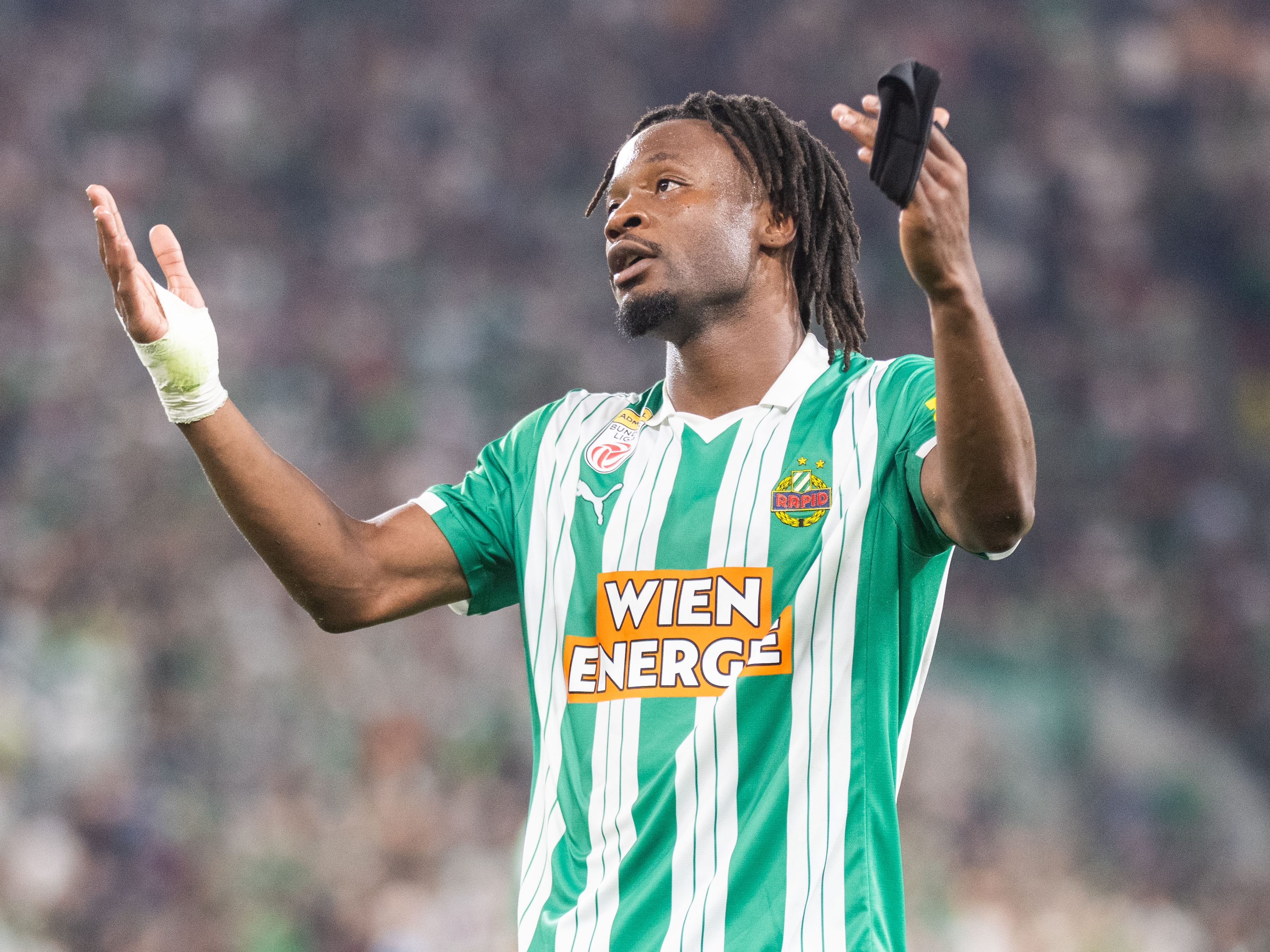Mbuyi fehlt Rapid.