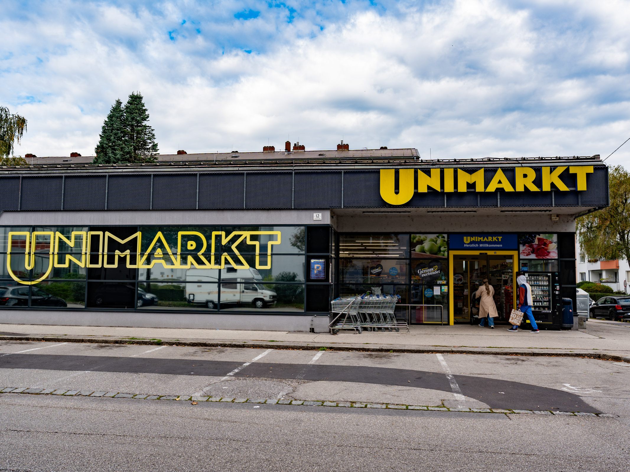Rund 90 Unimarkt-Filialen stehen zum Verkauf. Rund 90 Unimarkt-Filialen stehen zum Verkauf.