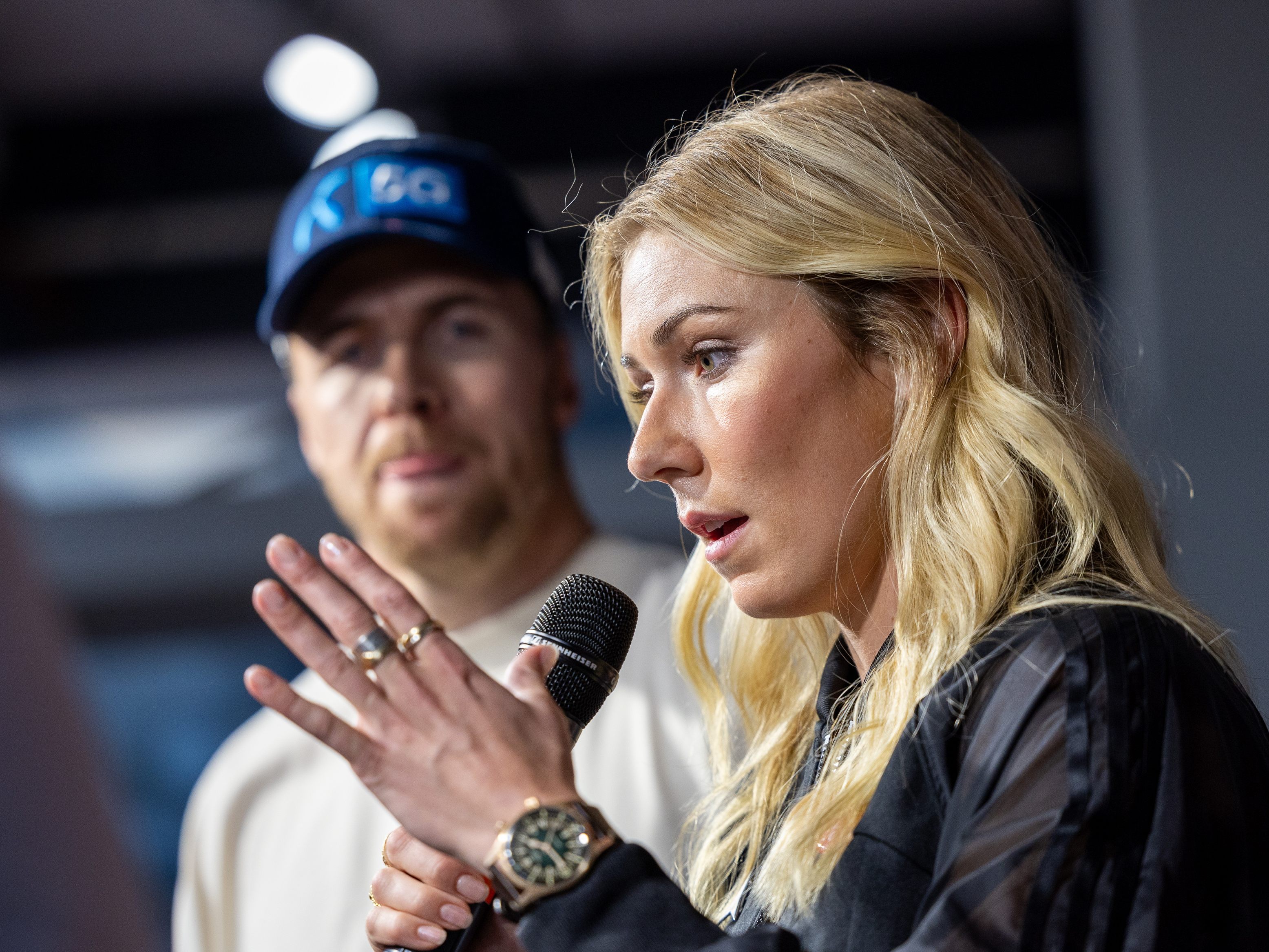 Bei einem Medientermin in Sölden gab Ski-Star Mikaela Shiffrin ein ehrliches Update zu Aleksander Aamodt Kilde.