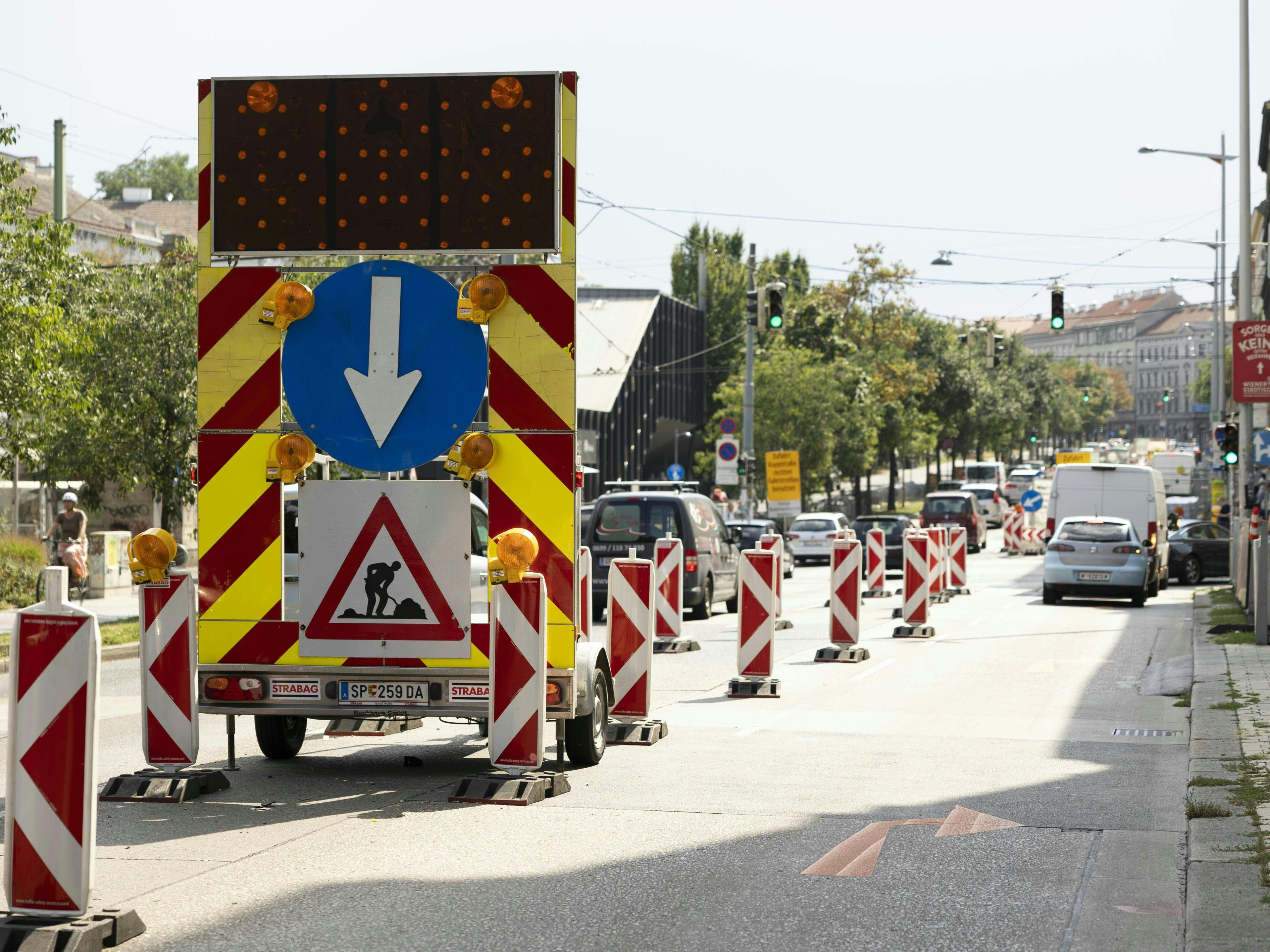 In der Sondersitzung des Nationalrats geht es um die Straßenbauprojekte.
