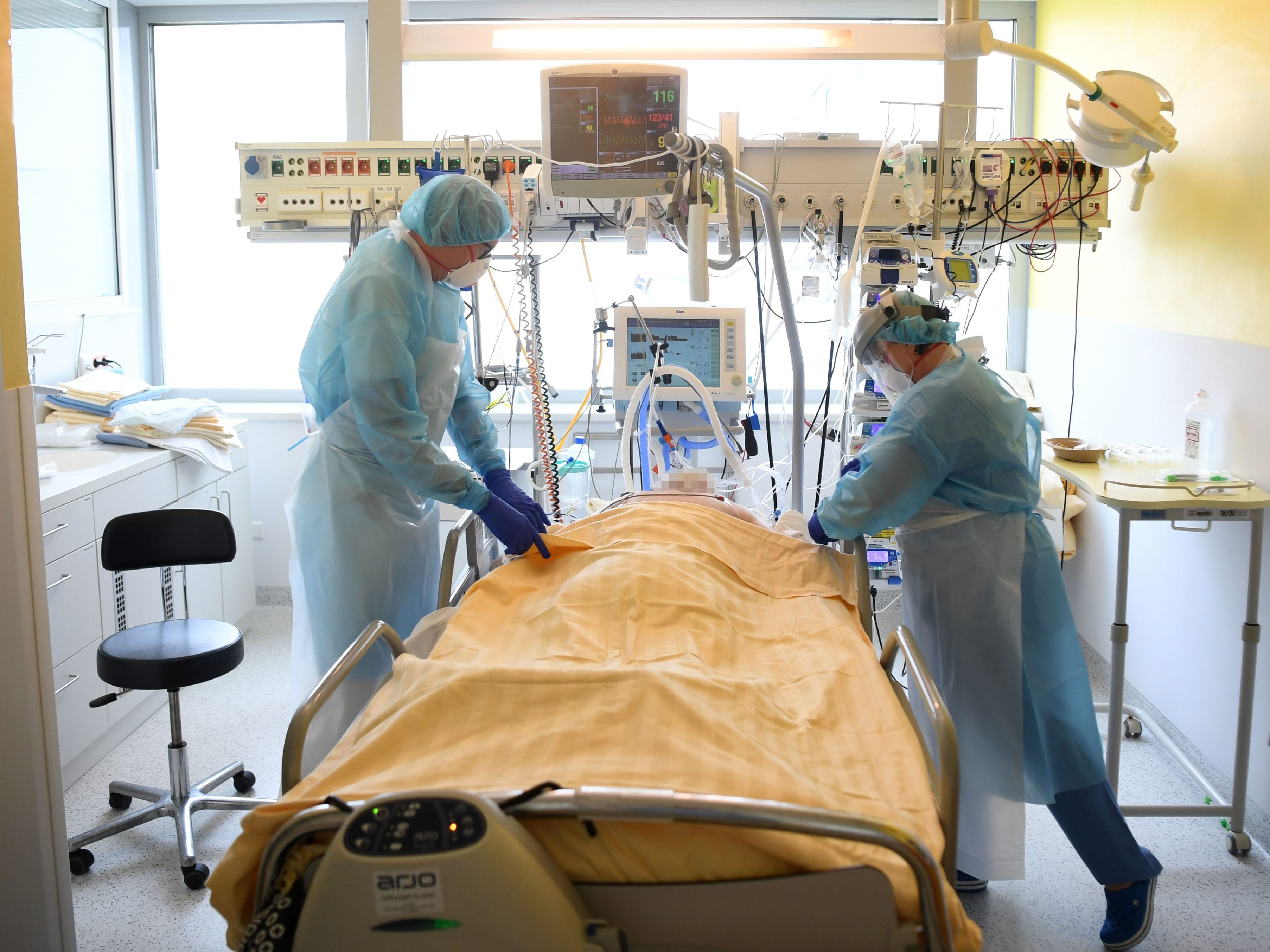 Zu den Gastpatienten kommt ein Kompromissvorschlag aus Niederösterreich. Zu den Gastpatienten kommt ein Kompromissvorschlag aus Niederösterreich.