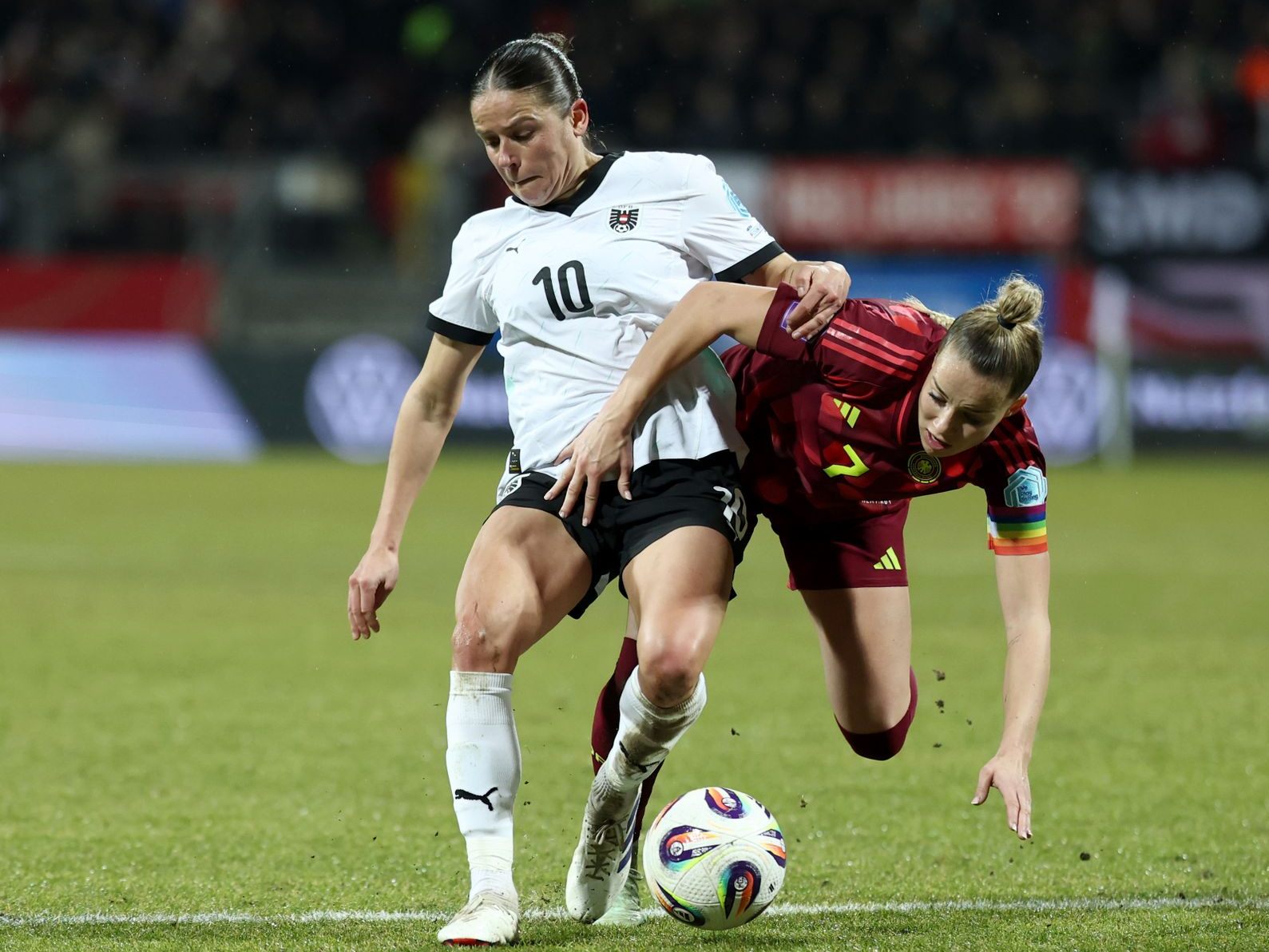 Laura Feiersinger beendete ihre Nationalteam-Karriere. Laura Feiersinger beendete ihre Nationalteam-Karriere.