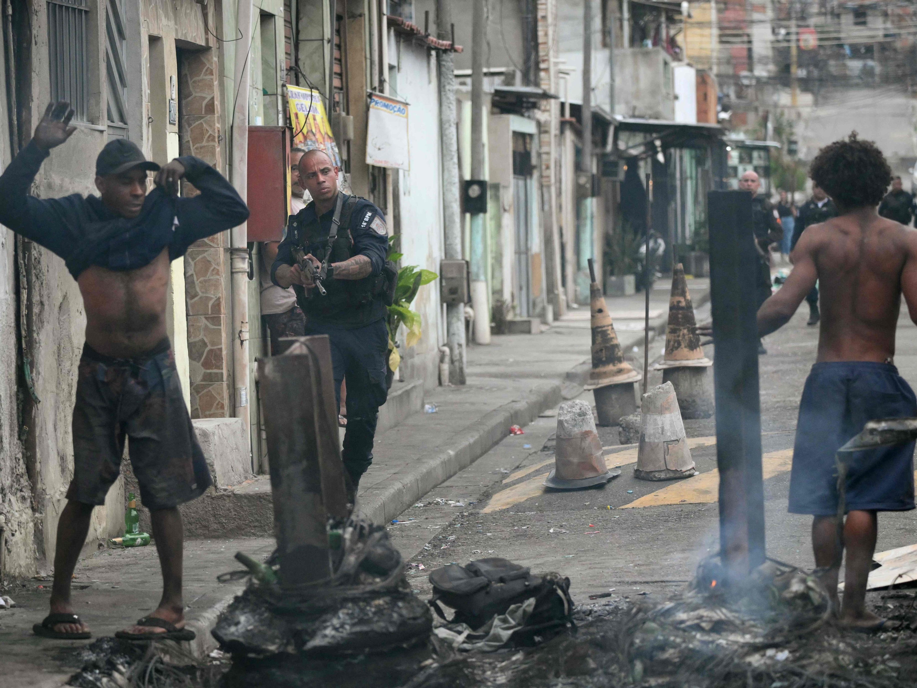 64 Personen starben bei einer Drogen-Razzia in Rio de Janeiro.