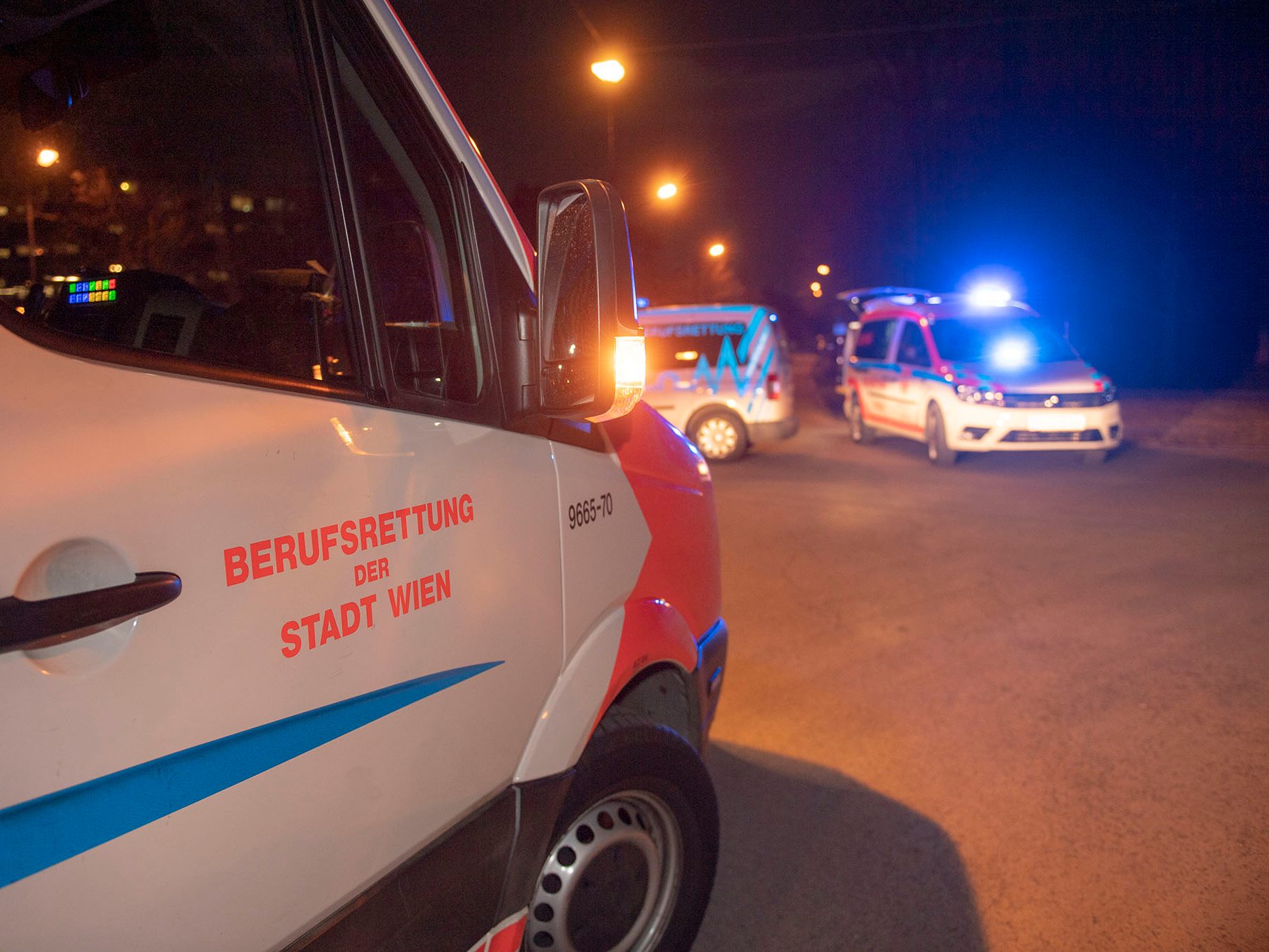 Das schwer verletzte Opfer wurde in ein Krankenhaus gebracht.