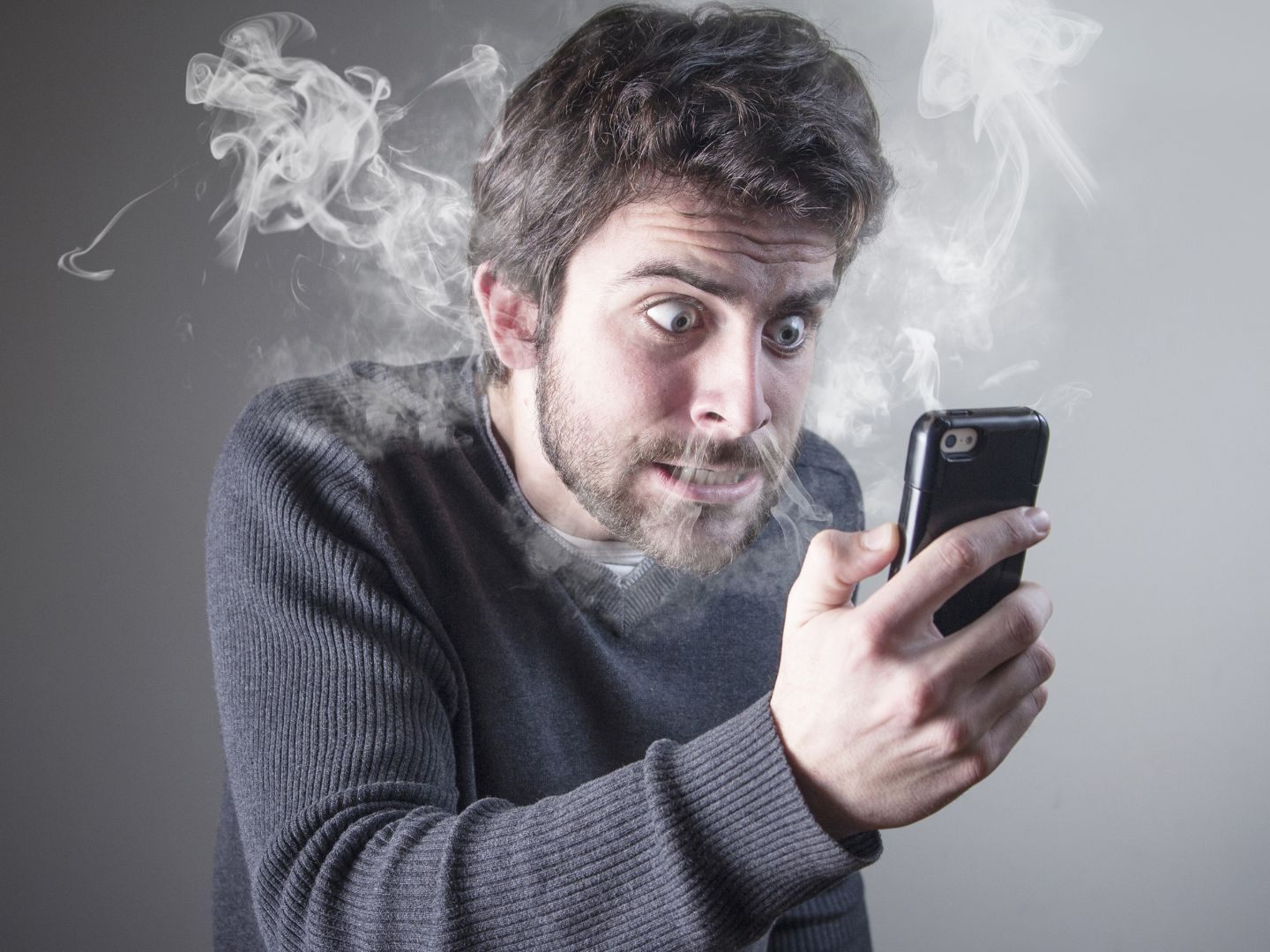 Smartphone-Stress nach der Arbeit belastet viele Österreicher. Smartphone-Stress nach der Arbeit belastet viele Österreicher.