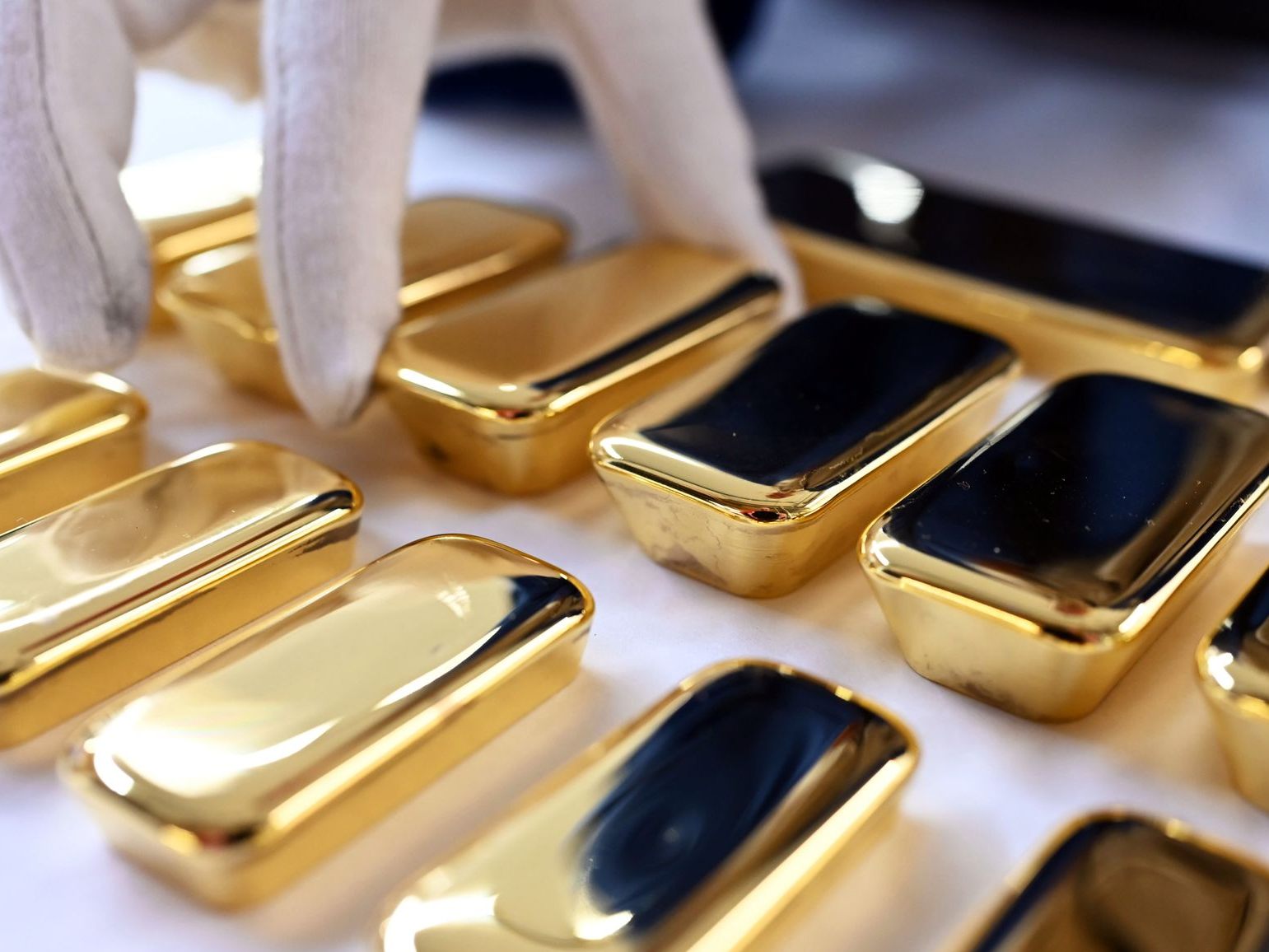 Gold ist aktuell begehrt wie nie - der Goldpreis ist hoch wie nie und steigt weiter. Gold ist aktuell begehrt wie nie - der Goldpreis ist hoch wie nie und steigt weiter.