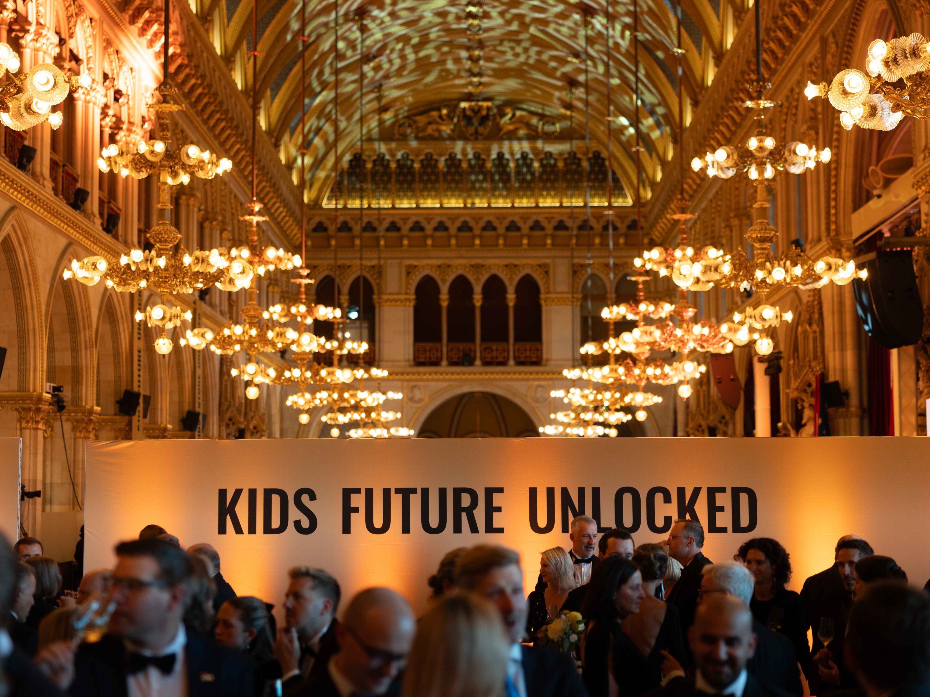 Spendengala im Wiener Rathaus für die St. Anna Kinderkrebsforschung. Spendengala im Wiener Rathaus für die St. Anna Kinderkrebsforschung.