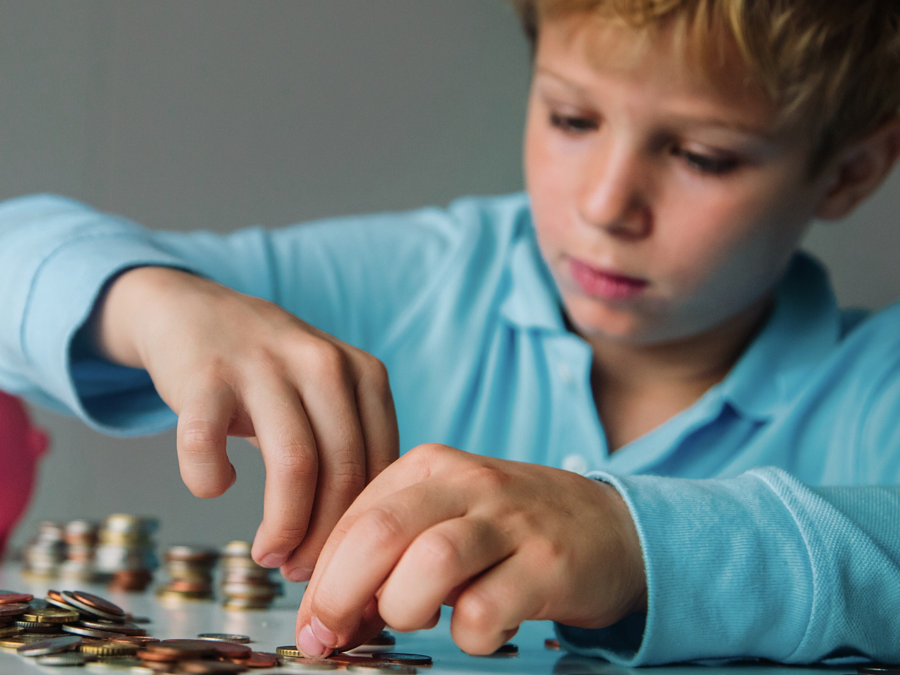 Gutes Taschengeld – aber kein Plan: So lernen Kinder den Umgang mit Geld nicht