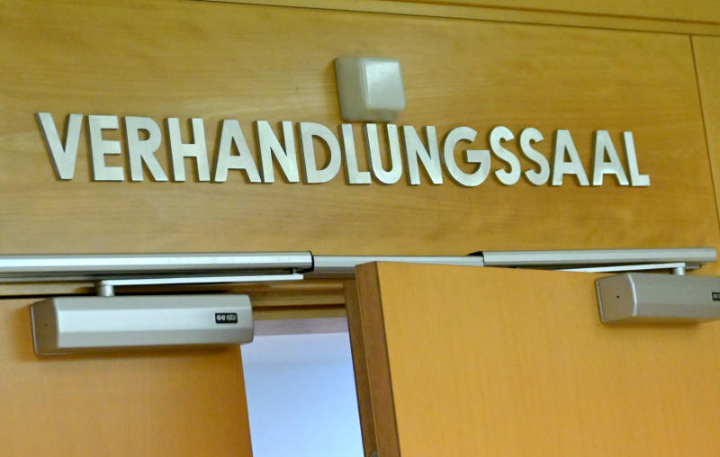 Haftstrafe für Raser nach Flucht vor Wiener Polizei