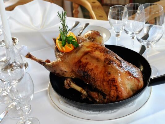 Wenn die Gans bereit steht, aber Gäste nicht kommen: Schaden für Wirt