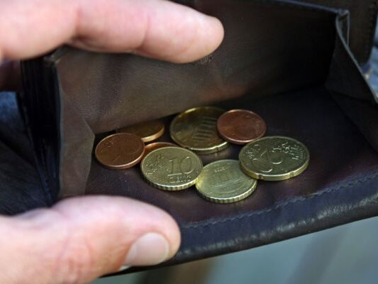 Sozialhilfe: Viele Baustellen, Debatte auf wenige Punkte beschränkt