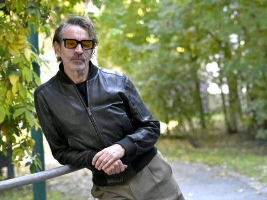 Oliver Welter hält Ausschau "nach den paar Lichtern"