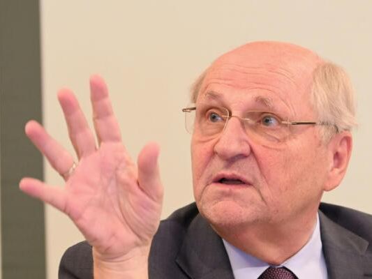 Badelt mahnt Strukturreformen ein