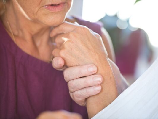 Einsparungen bei Pflege stets umstrittn