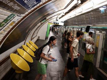 Pariser Metro geht neue Wege (Archivbild)