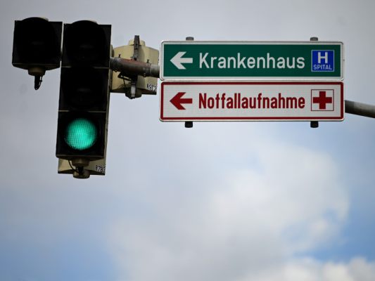 Land Vorarlberg stellt Spitalsreform auf Grün