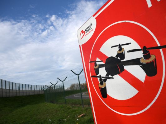 Auch am Flughafen Brüssel gilt eigentlich ein Drohnenverbot