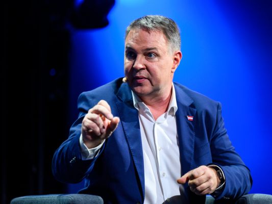 Medienminister erwartet Analyse-Ergebnisse Anfang kommenden Jahres