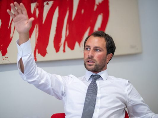 Dornauer darf wieder auf die Pirsch