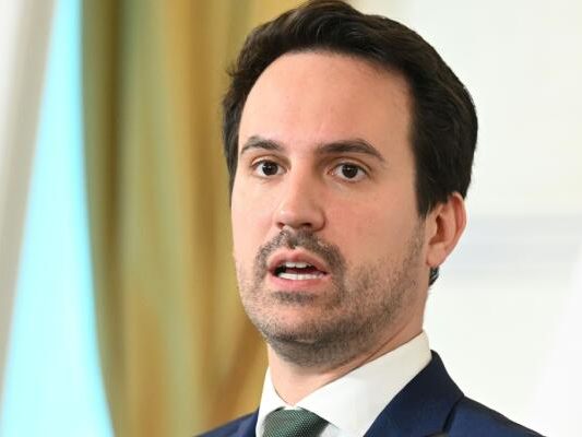 Wiederkehr will den Totalumbau im Bildungssystem