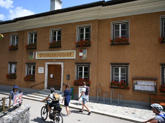 Gemeinden sollen nach dem Willen der NEOS mehr Steuern direkt bekommen