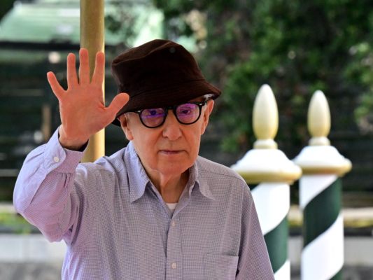 Haut Woody Allen mit 90 Jahren den Hut aufs Filmemachen?