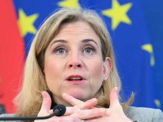 Außenministerin: "Europa derzeit zu wenig strategiefähig"