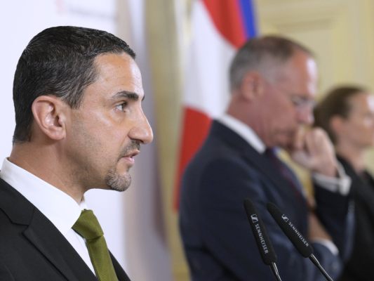 2024 stand Mayer noch im Hintergrund