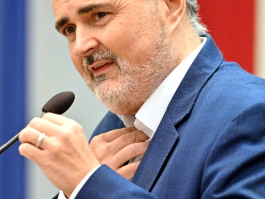 Opposition kritisiert Doskozils Politik