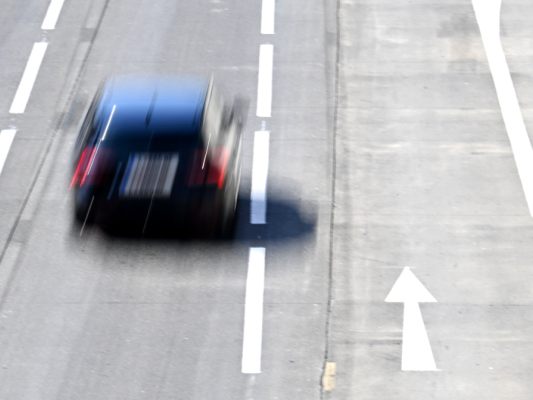 Raser-Autos im Fokus des Verfassungsgerichtshofs