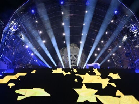 Schon die Eröffnung in Chemnitz fiel monumental aus