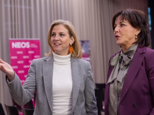 Obermüller stellt sich der Wahl zur Tiroler NEOS-Chefin