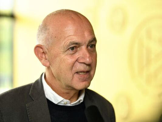 Bernd Neuendorf steht dem DFB weiter vor