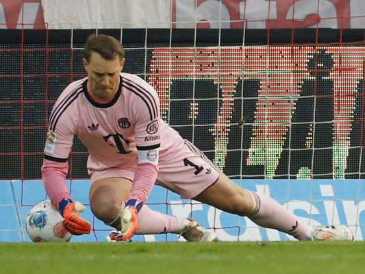 Die Bayern und ihr Goalie Manuel Neuer gaben sich erstmals Blöße