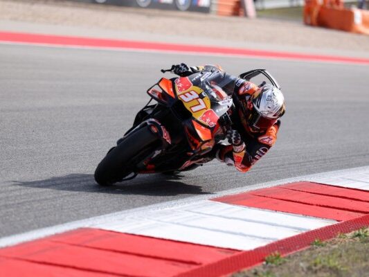 Pedro Acosta in Portugal auf seiner KTM MotoGP-Dritter