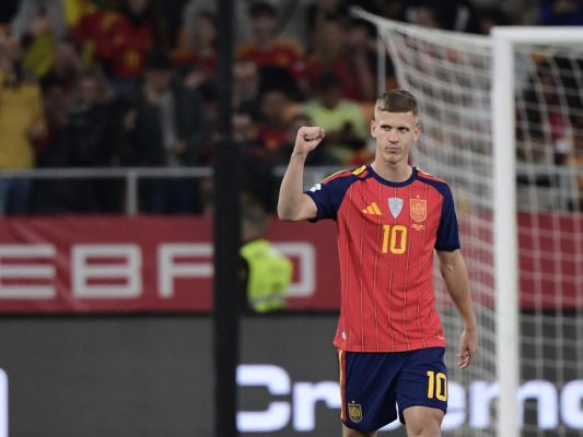 Olmo traf früh für die Spanier