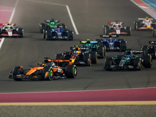 Piastri führte das Feld ungefährdet an