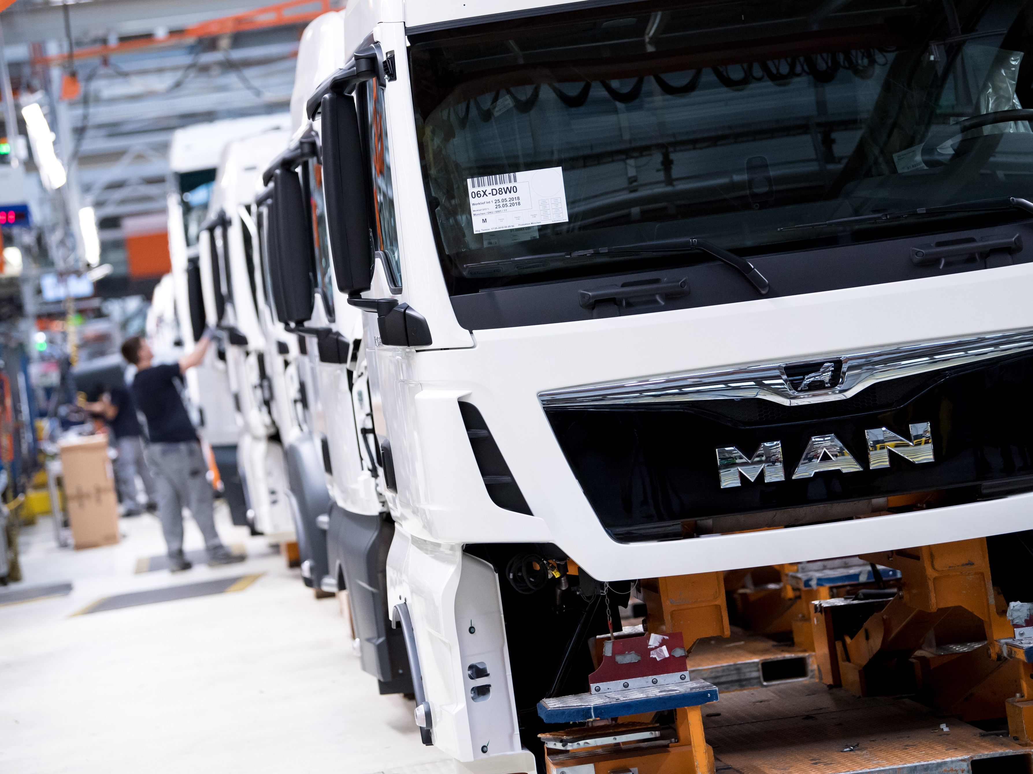 MAN kürzt in Deutschland 2.300 Jobs.