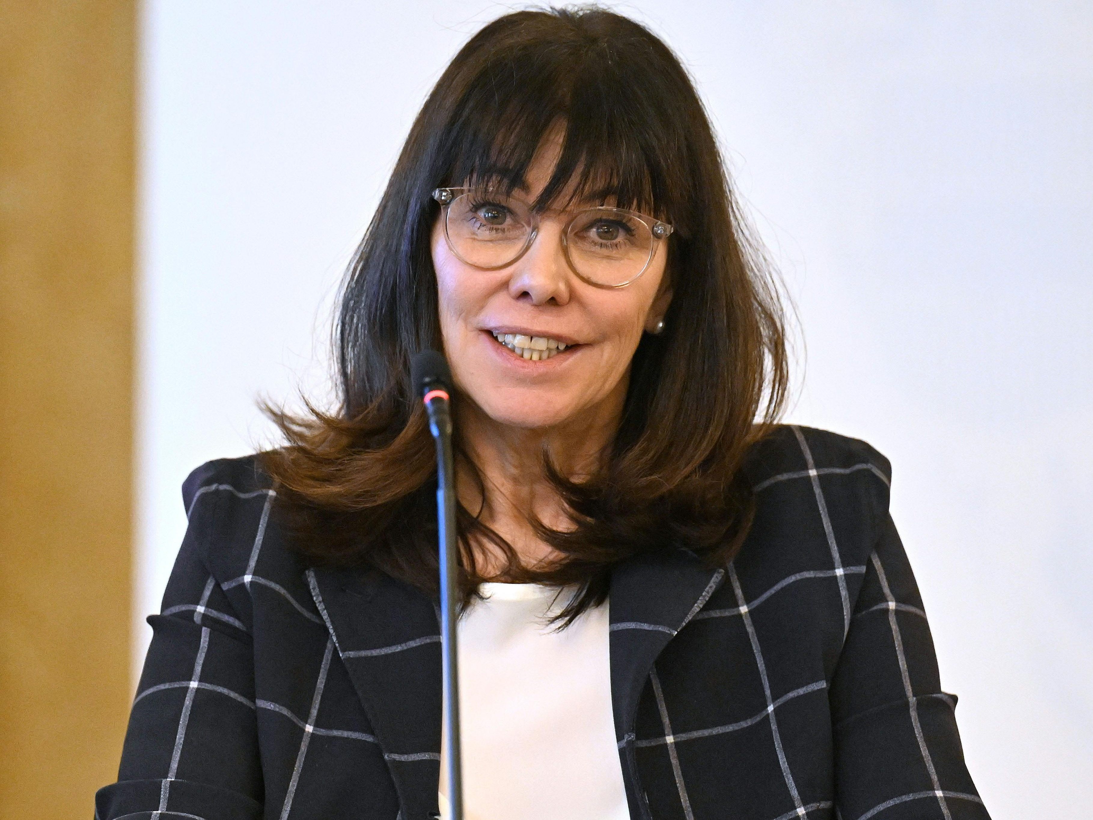 Martha Schultz folgt auf Mahrer.