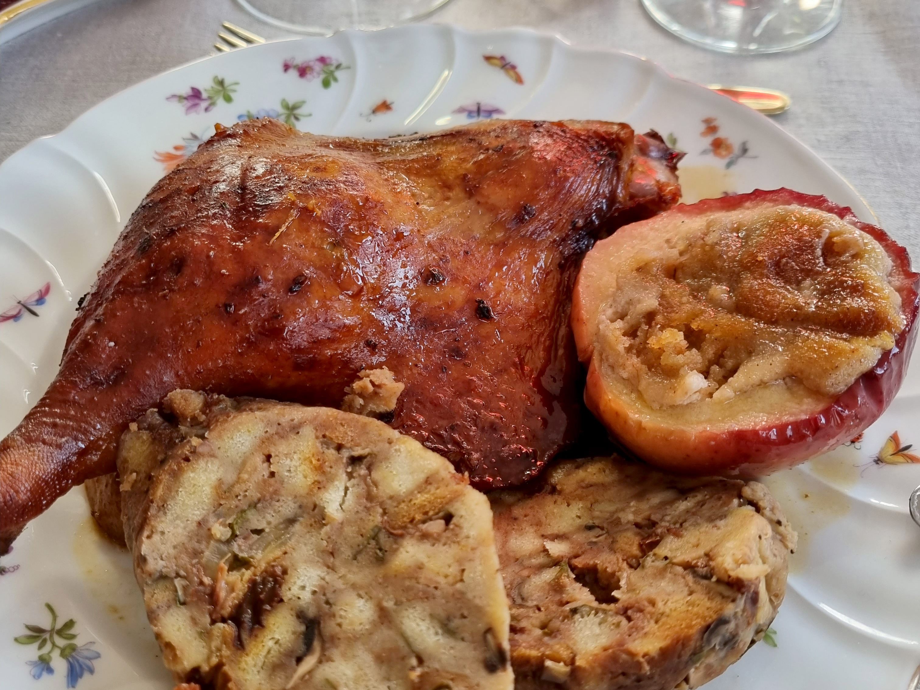 Das Ganslessen gehört im Herbst einfach dazu.