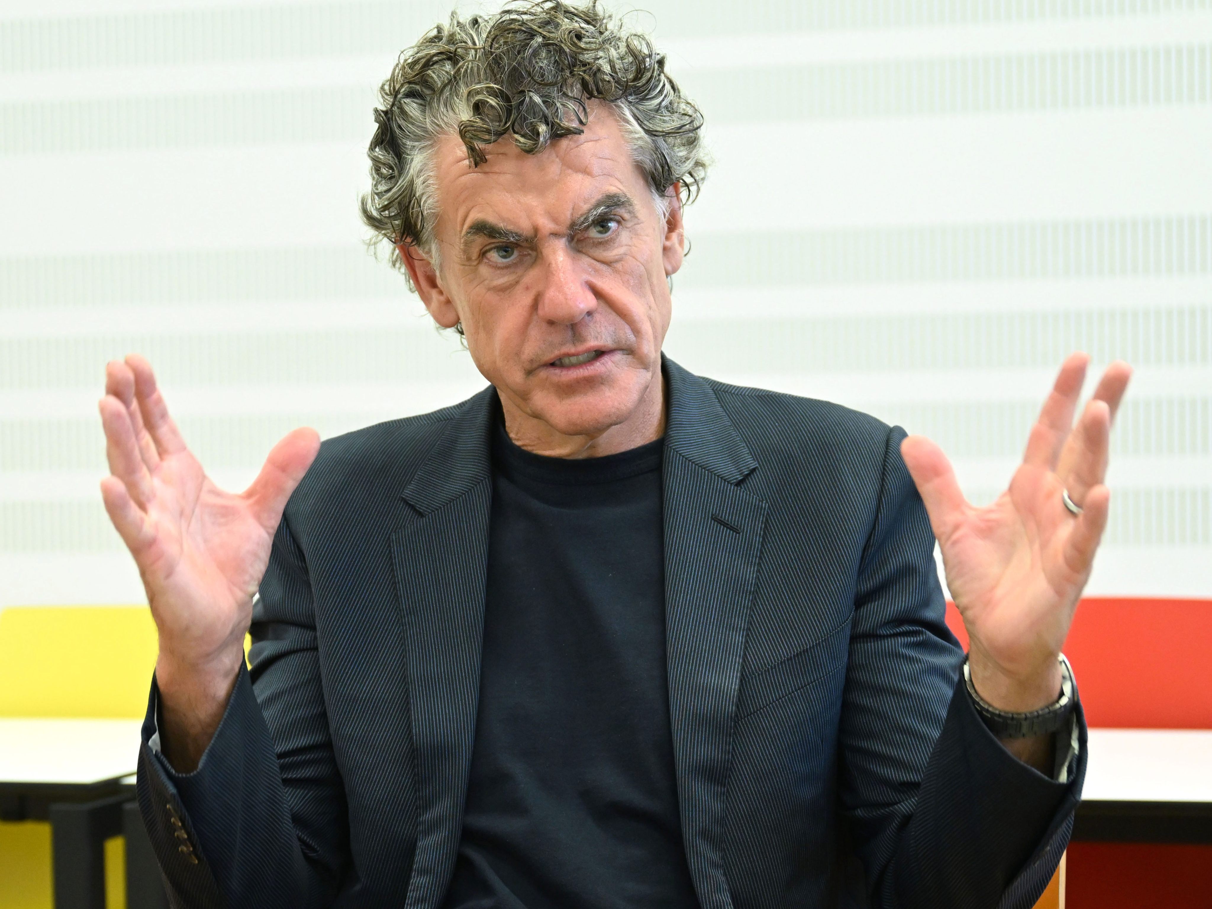 Investor Tojner drängt auf eine Entscheidung der Stadt Wien.